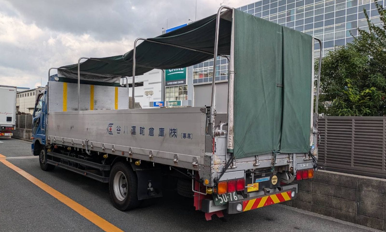 7トン幌車メイン画像